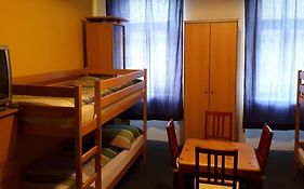 Simple Apartment 10 Minutes To Downtown